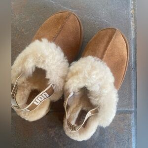 Girls Ugg Slippers